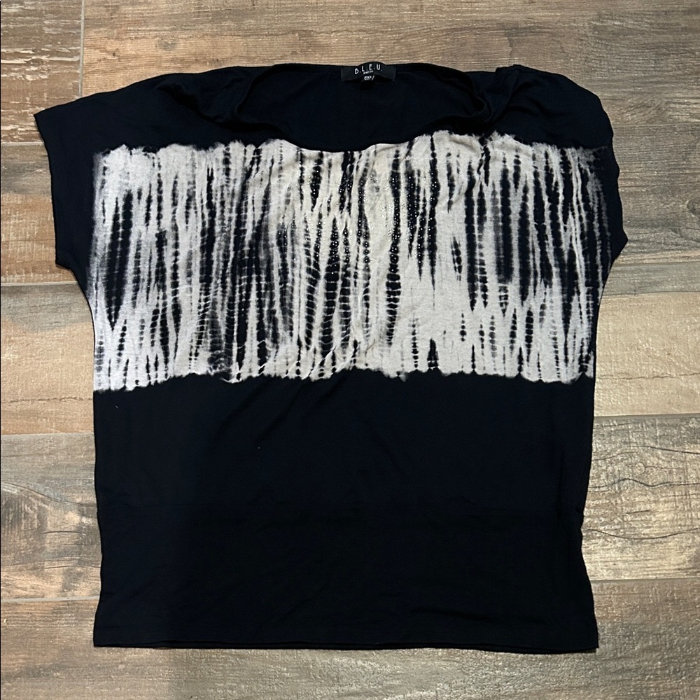 Ladies Short Sleeve Top